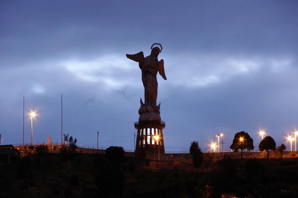San Francisco De 3* Quito
