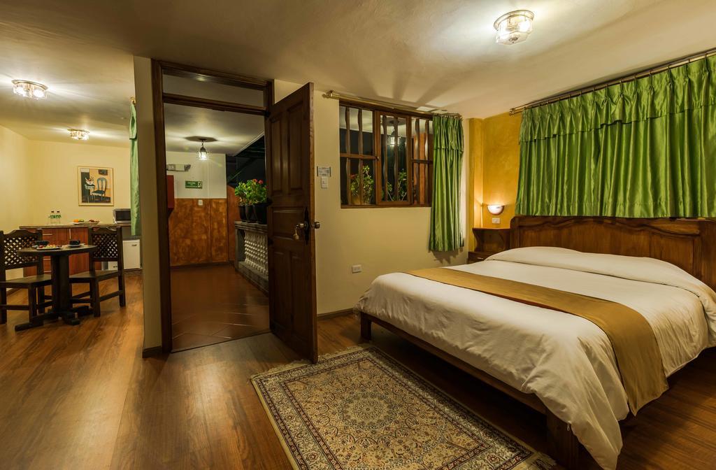 San Francisco De 3* Quito